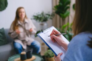 5 Verdades chocantes sobre seu comportamento financeiro que te fazem gastar sem perceber